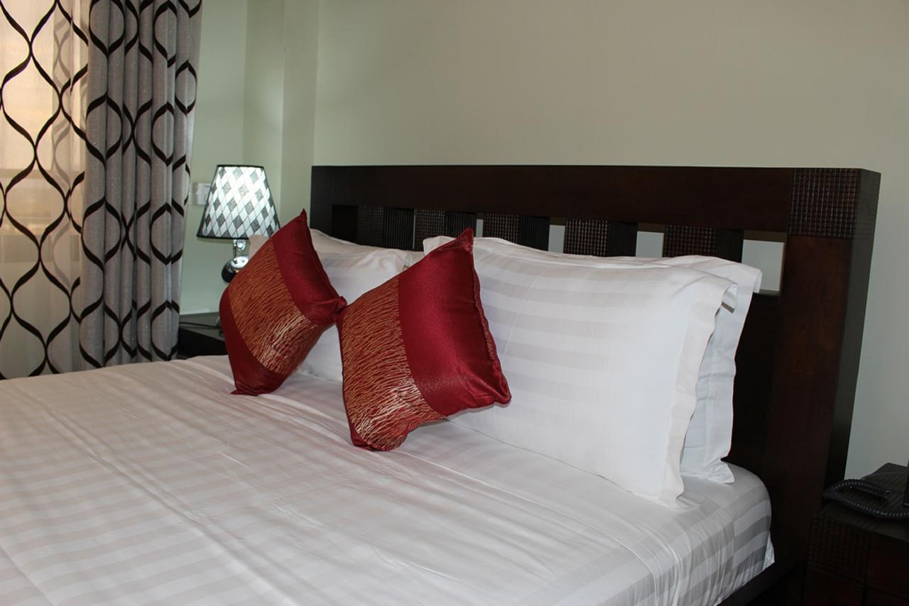 Flomi Hotel Morogoro ภายนอก รูปภาพ