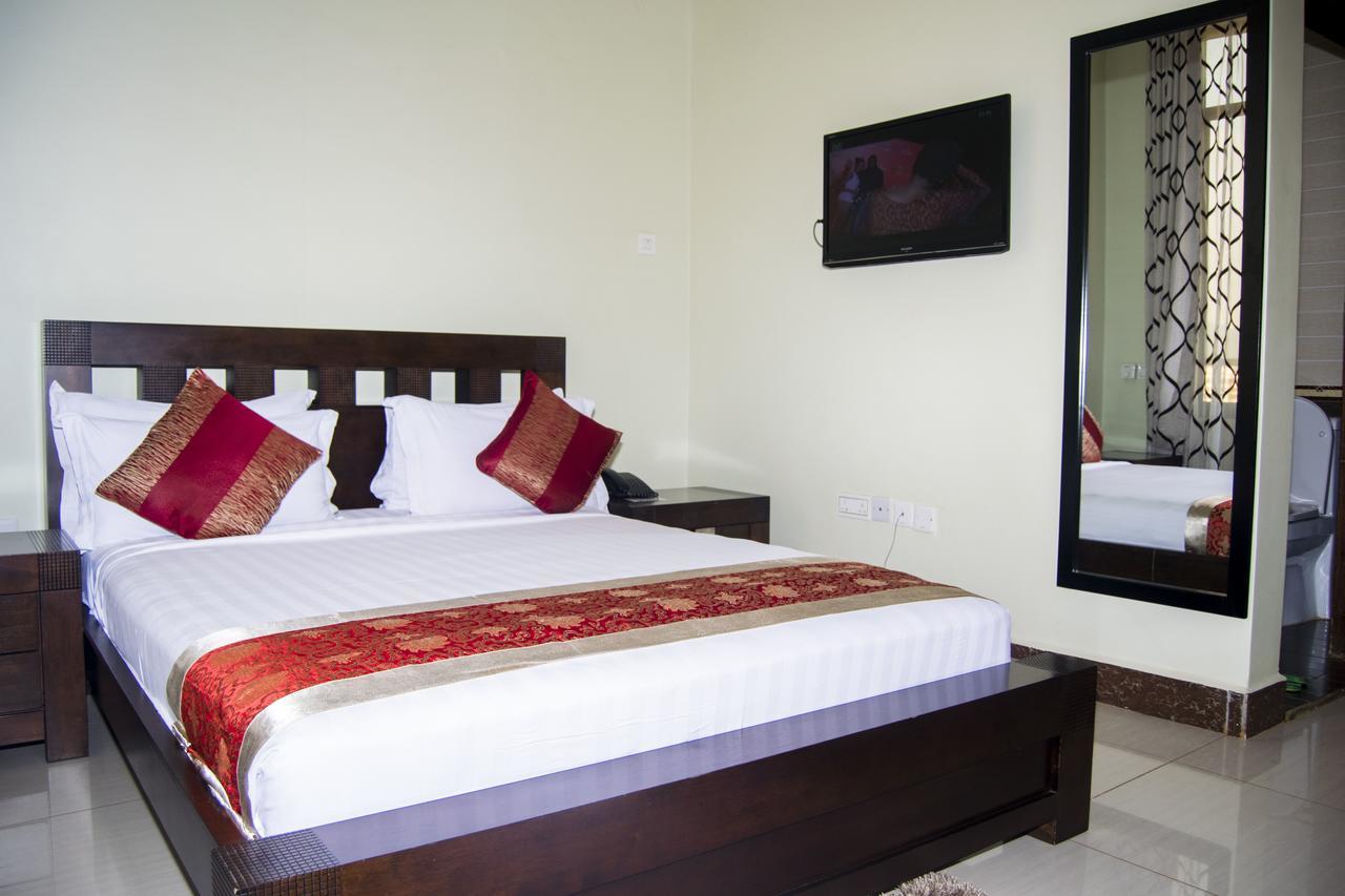 Flomi Hotel Morogoro ภายนอก รูปภาพ